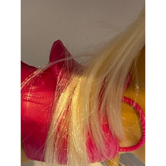 Lot Of Three Toy Horses With Accessories - Black White & Yellow With Pink Saddle - Picture 7 of 9